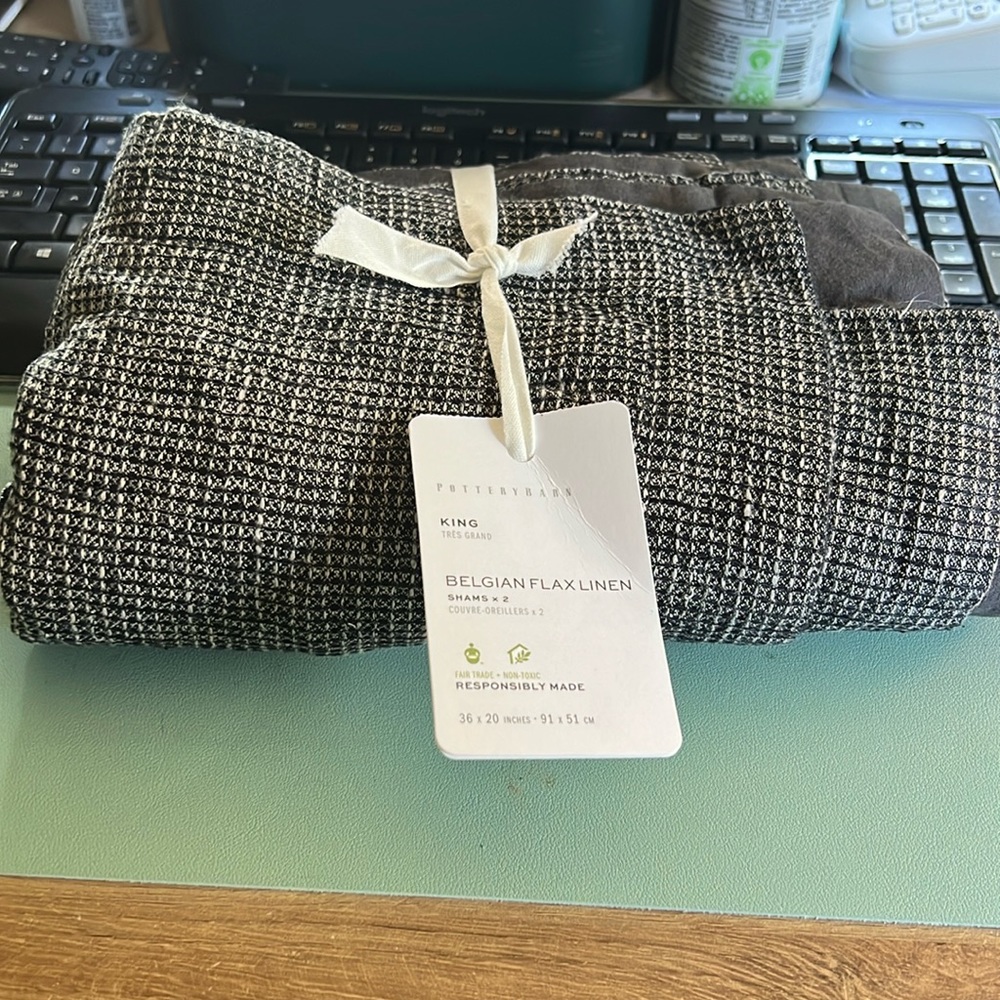 New With Tag Pottery Barn King Sham Belgian Flax Linen Gray 36”x 20”